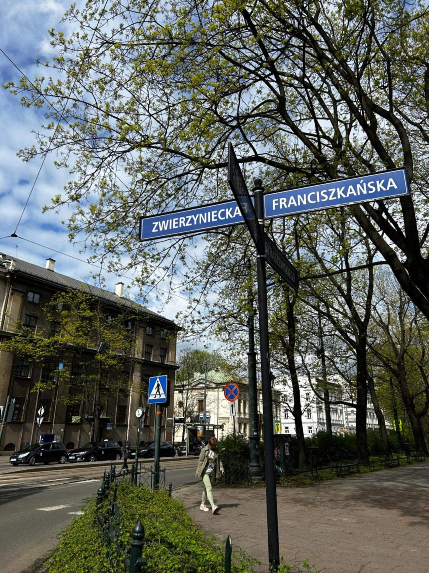 Harmony Aparthotel Krakau Exterior foto